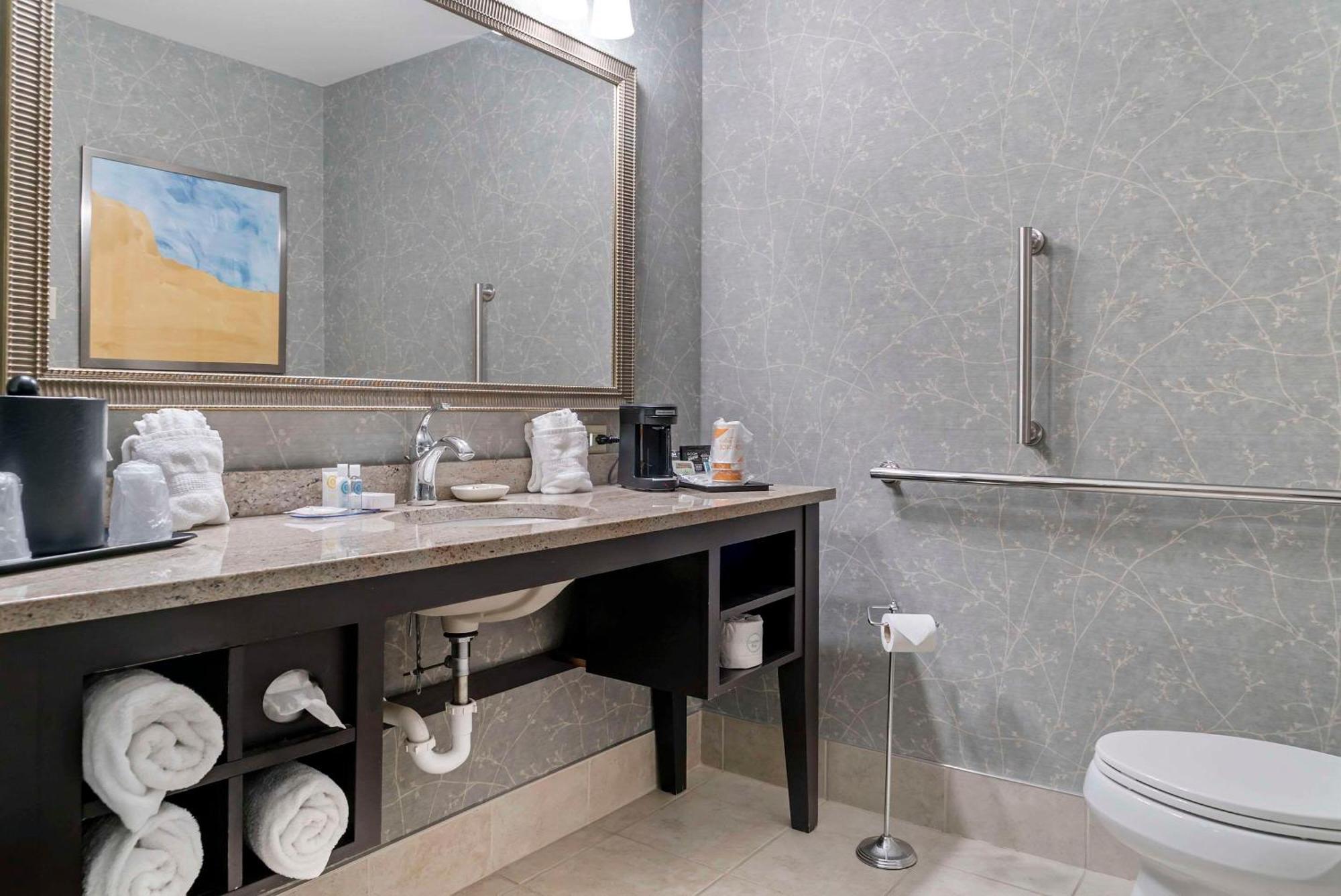 Comfort Inn Plainwell Экстерьер фото